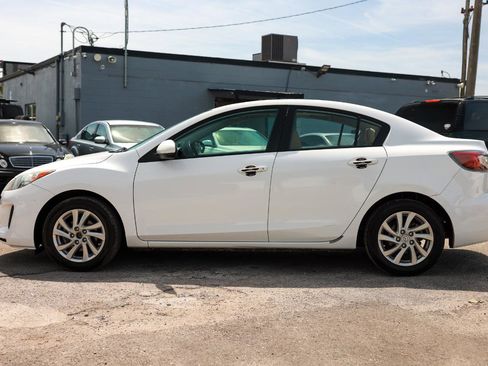 Used 2012 MAZDA MAZDA3 i Touring FWD image 3