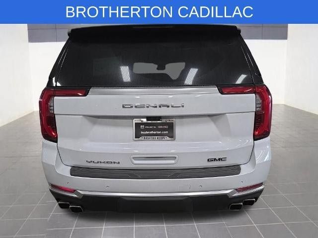 Used 2026 GMC Yukon Denali w/ Denali Reserve Package AWD/4WD image 9