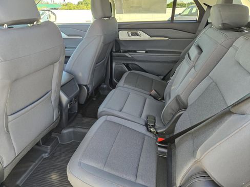 New 2026 Ford Explorer Active image 28