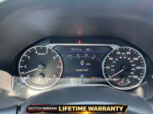 Used 2023 Nissan Altima 2.5 SR w/ SR Premium Package FWD image 14