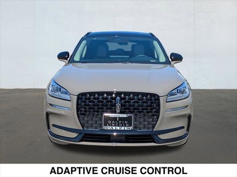 New 2025 Lincoln Corsair Grand Touring w/ Jet Appearance Package image 4