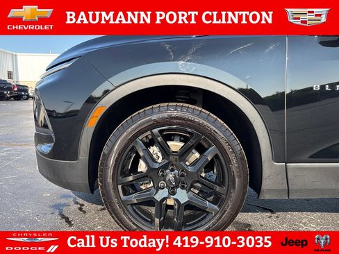 Used 2024 Chevrolet Blazer LT w/ Convenience Package FWD image 28