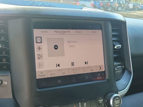 Used 2022 RAM 2500 Big Horn image 32