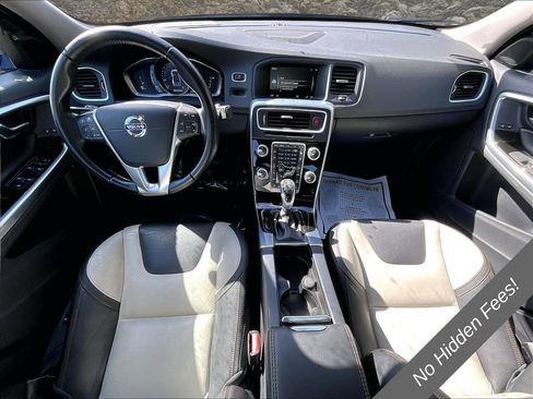 Used 2016 Volvo S60 T5 Cross Country Platinum AWD/4WD image 14