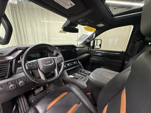 Certified 2026 GMC Sierra 2500 AT4 AWD/4WD image 28