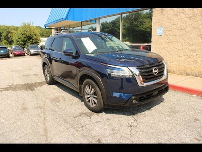 Used 2022 Nissan Pathfinder SL