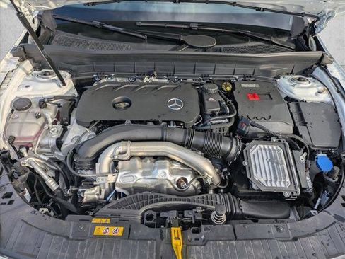 New 2026 Mercedes-Benz GLB 250 4MATIC image 28