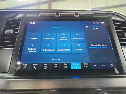 Used 2024 Ford F250 Lariat w/ Chrome Package image 34