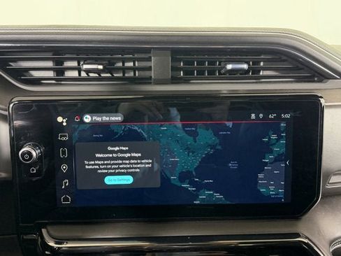 Used 2023 GMC Sierra 1500 AT4X image 12