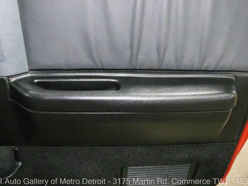 Used 1992 GMC Jimmy AWD/4WD image 38