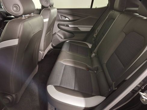 Used 2024 Buick Envista Preferred w/ Convenience II Package image 27