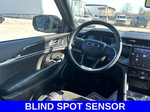 Used 2023 Jeep Grand Cherokee Trailhawk w/ Advanced Protech Group II image 8