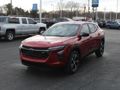 New 2026 Chevrolet Trax RS w/ Driver Confidence Package image 7