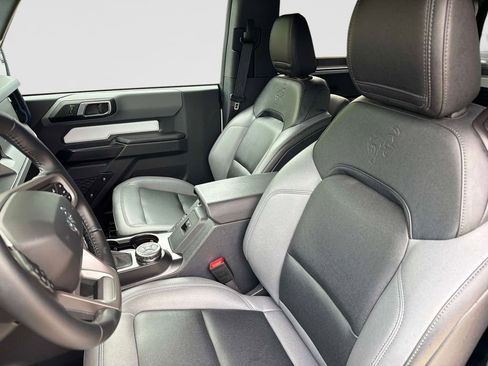 Used 2024 Ford Bronco Black Diamond AWD/4WD image 14