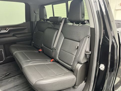 Certified 2024 GMC Sierra 1500 Elevation w/ Elevation Premium Package AWD/4WD image 17