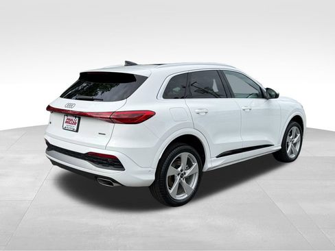 New 2026 Audi Q5 Premium Plus AWD/4WD image 7