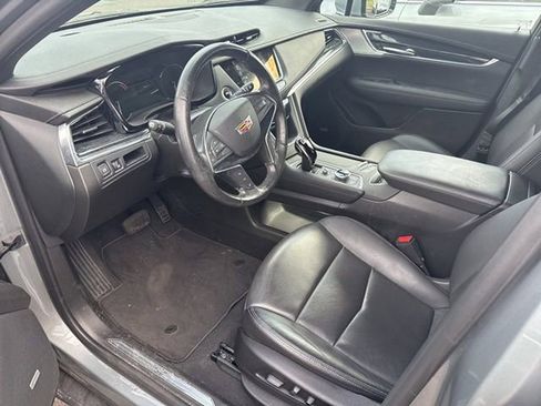 Certified 2023 Cadillac XT5 Premium Luxury image 9