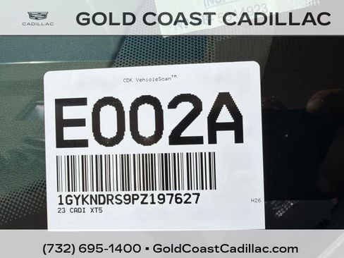 Certified 2023 Cadillac XT5 Premium Luxury w/ LPO, Floor Liner Package AWD/4WD image 25