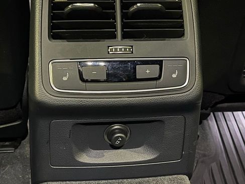 Used 2017 Audi A4 2.0T Premium Plus image 44