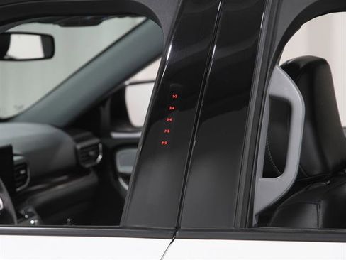 Certified 2022 Ford Explorer Limited w/ Equipment Group 301A image 4