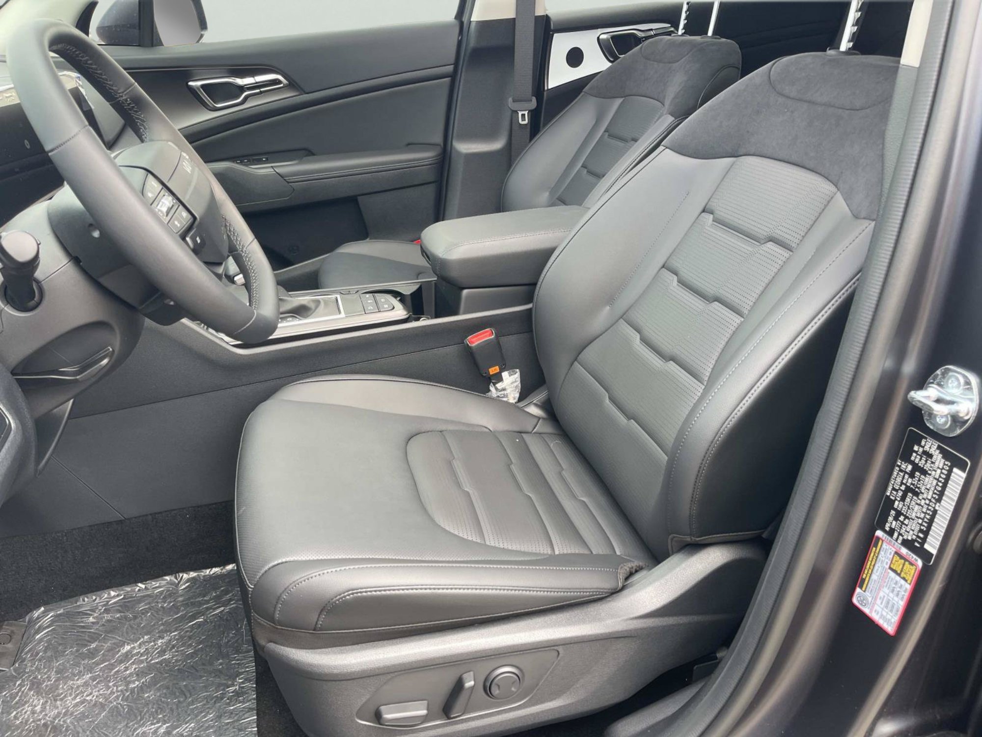 New 2026 Kia Sportage SX FWD image 20