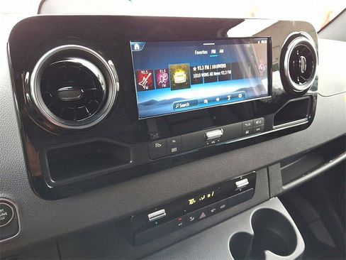 New 2025 Mercedes-Benz Sprinter 3500 image 12