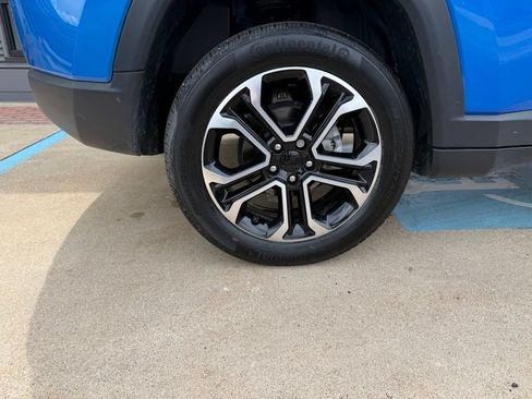 Used 2024 Jeep Compass Limited AWD/4WD image 13