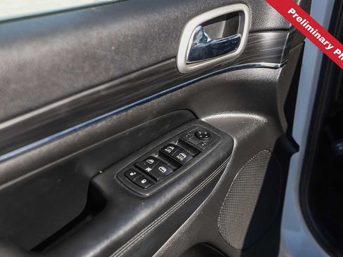Used 2019 Jeep Grand Cherokee Limited RWD image 14