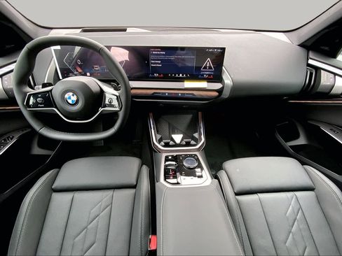 New 2026 BMW X3 xDrive30i w/ Premium Package AWD/4WD image 5