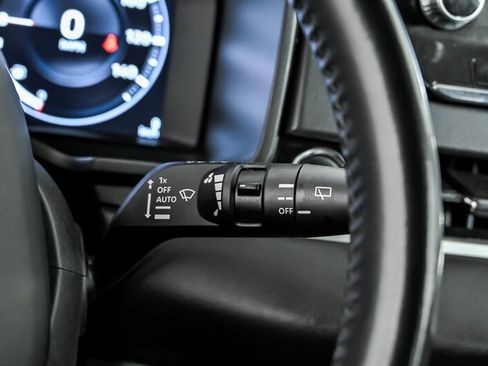 Used 2023 Mitsubishi Outlander SEL AWD/4WD image 56