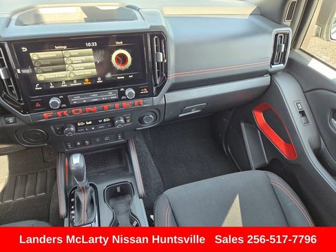 Used 2025 Nissan Frontier Pro-X w/ Pro Convenience Package RWD image 16