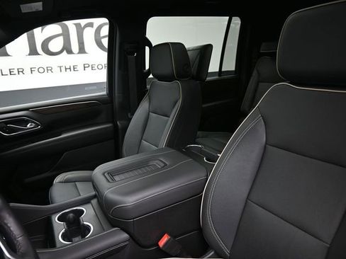 Certified 2023 Chevrolet Suburban Premier w/ Advanced Technology Package image 16