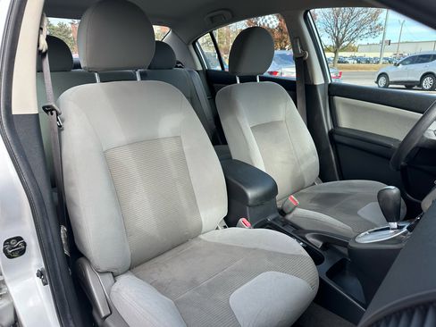 Used 2011 Nissan Sentra 2.0 S image 10