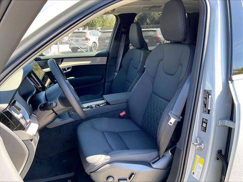 New 2026 Volvo XC90 B6 Plus w/ Protection Package Premier AWD/4WD image 11