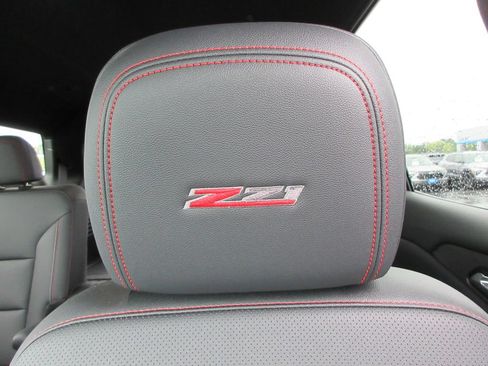 Certified 2025 Chevrolet Traverse Z71 w/ LPO, Floor Liner Package AWD/4WD image 22