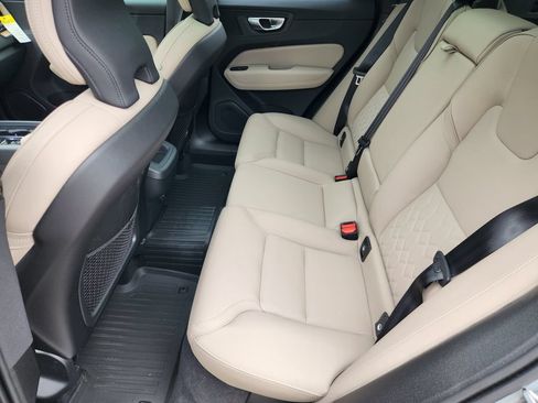 Used 2026 Volvo XC60 B5 Plus w/ Protection Package Premier AWD/4WD image 11