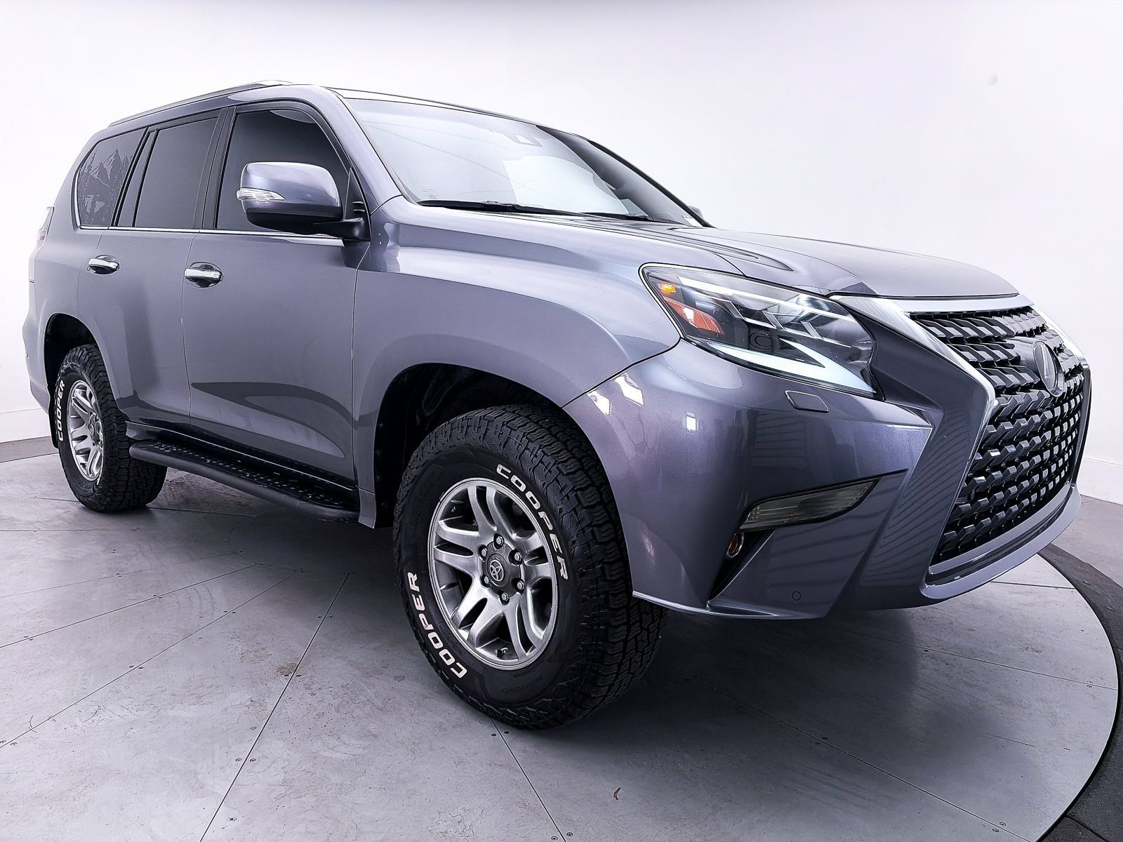 Used 2022 Lexus GX 460 Premium w/ Premium Package AWD/4WD image 14