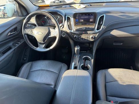 Used 2021 Chevrolet Equinox Premier image 15