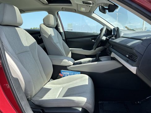 Certified 2023 Honda Accord EX image 26
