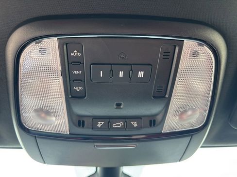 Used 2021 Dodge Durango R/T w/ Trailer Tow Group IV AWD/4WD image 20