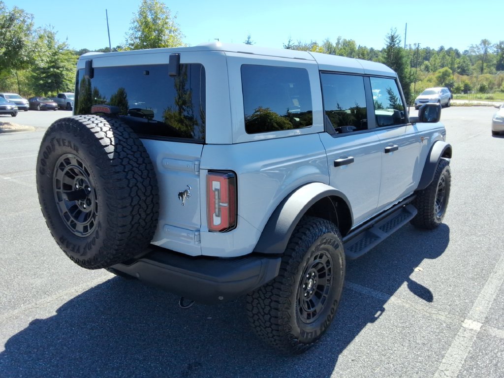 Used 2026 Ford Bronco Badlands w/ Sasquatch Package AWD/4WD image 5