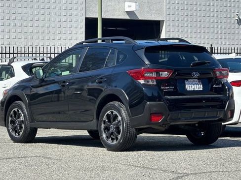Used 2023 Subaru Crosstrek 2.0i image 6