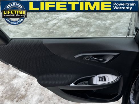 Used 2023 Chevrolet Malibu LT image 27