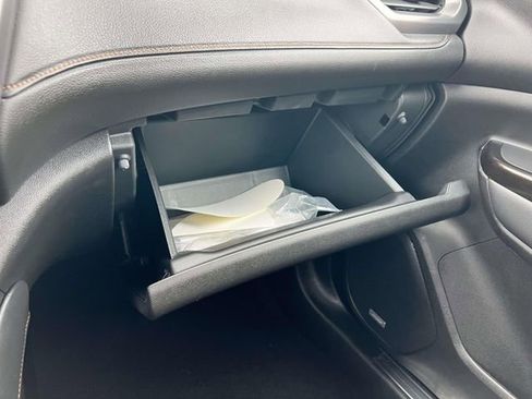 Certified 2023 GMC Acadia AT4 image 36