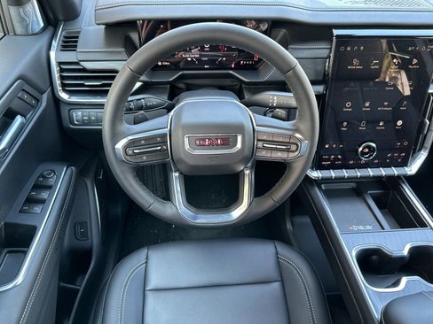 New 2026 GMC Acadia Elevation w/ Elevation Premium Package FWD image 14