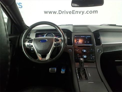 Used 2013 Ford Taurus SHO image 18