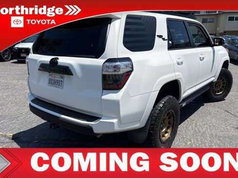 Used 2021 Toyota 4Runner TRD Off-Road Premium w/ Moonroof Package AWD/4WD image 2