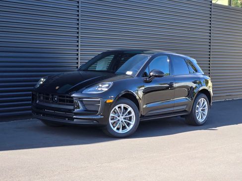 New 2026 Porsche Macan AWD/4WD image 1