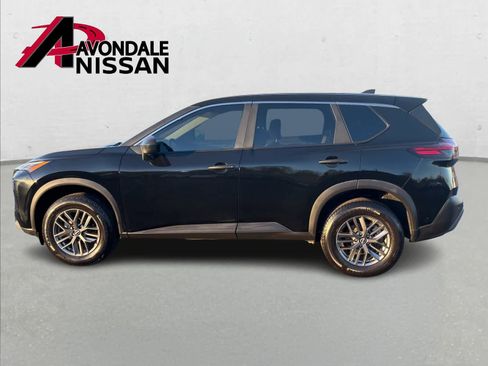 Certified 2023 Nissan Rogue S image 3