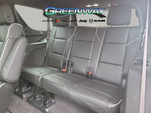 Used 2024 Cadillac Escalade Sport w/ Touring Package image 12